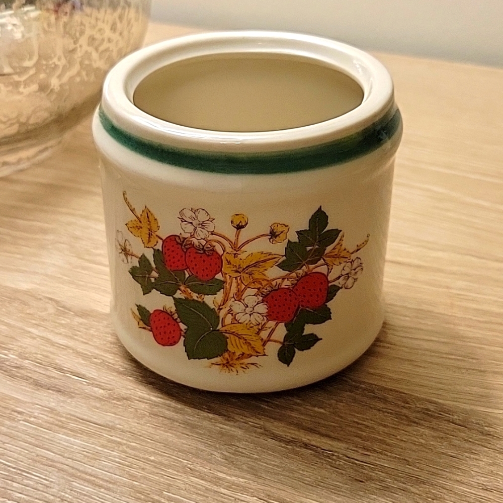 Vintage Strawberry Jar